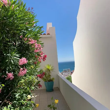 Albufeira, Sea And Old Town View Διαμέρισμα *