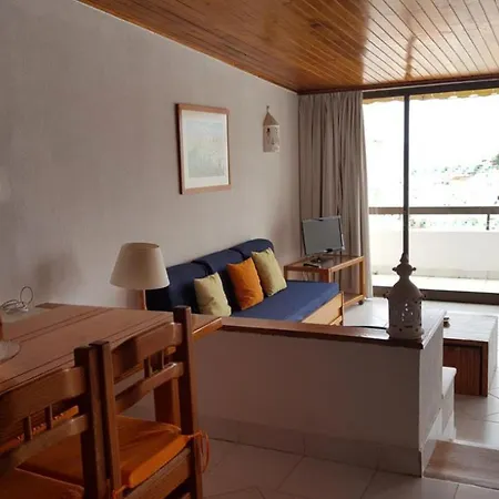 Albufeira, Sea And Old Town View Apartmán *