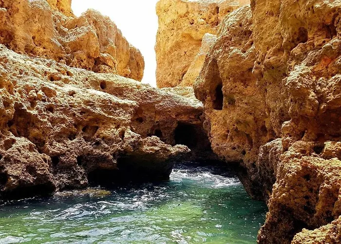 Albufeira, Sea And Old Town View * אלבופיירה