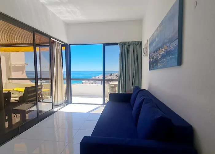 Albufeira, Sea And Old Town View דירה *