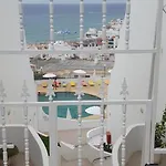 Albufeira, Sea And Old Town View البوفيرا